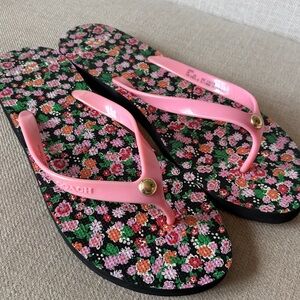 Coach Size 11 Floral Pink Flip Flops
